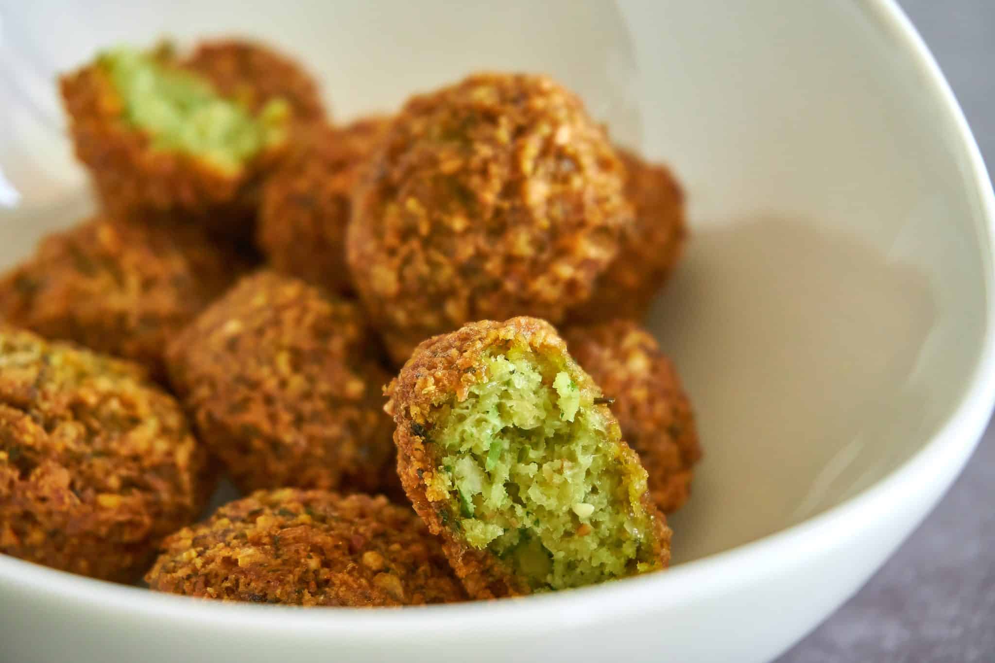 Falafels dans une assiette