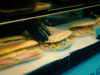 Restauration hors domicile : l’essor de la boulangerie 